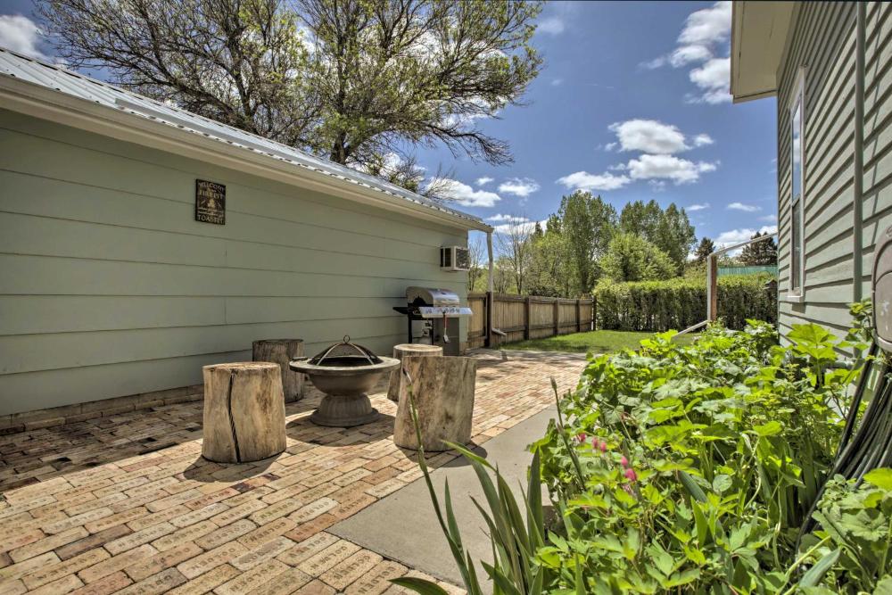 Walkable Ten Sleep House with Patio and Sunroom!